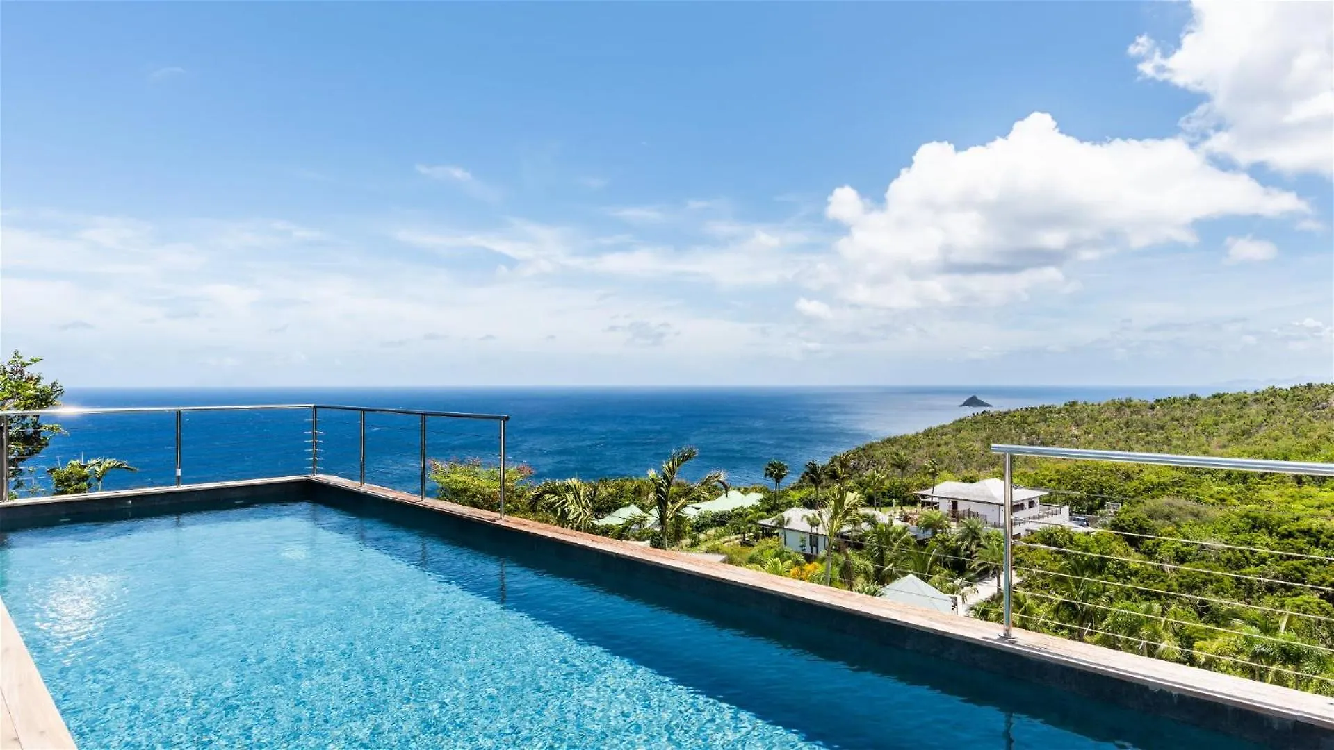 Delightful villa with natural ambience 古斯塔维亚