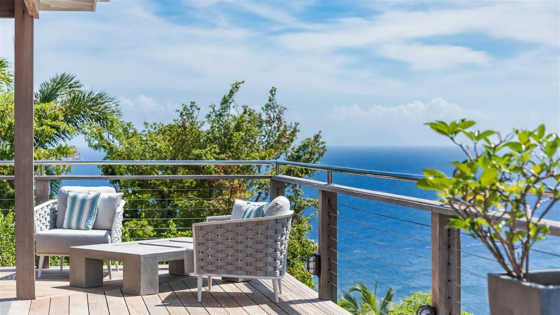 Delightful villa with natural ambience Gustavia