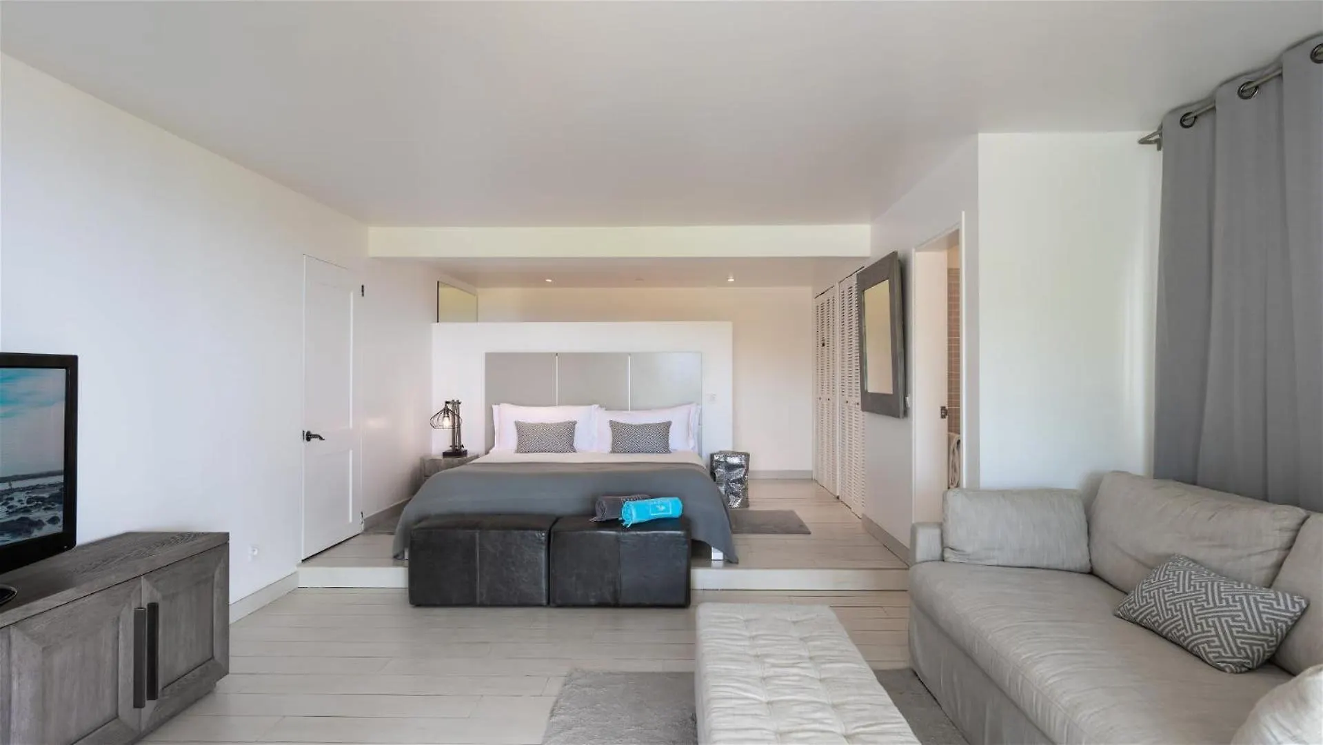 Delightful villa with natural ambience Gustavia