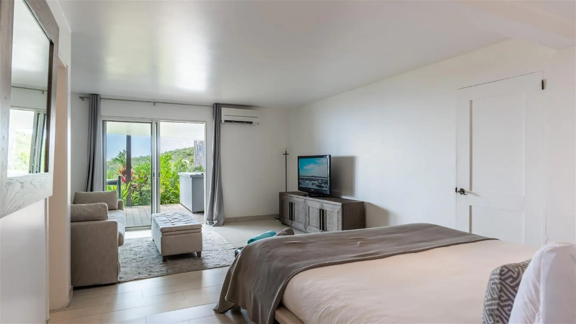 Delightful villa with natural ambience Gustavia