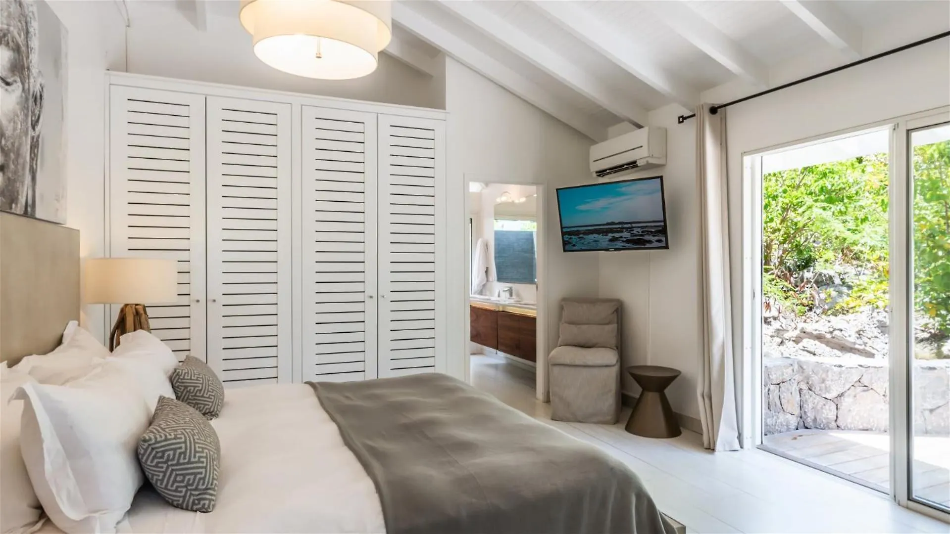 Delightful villa with natural ambience Gustavia